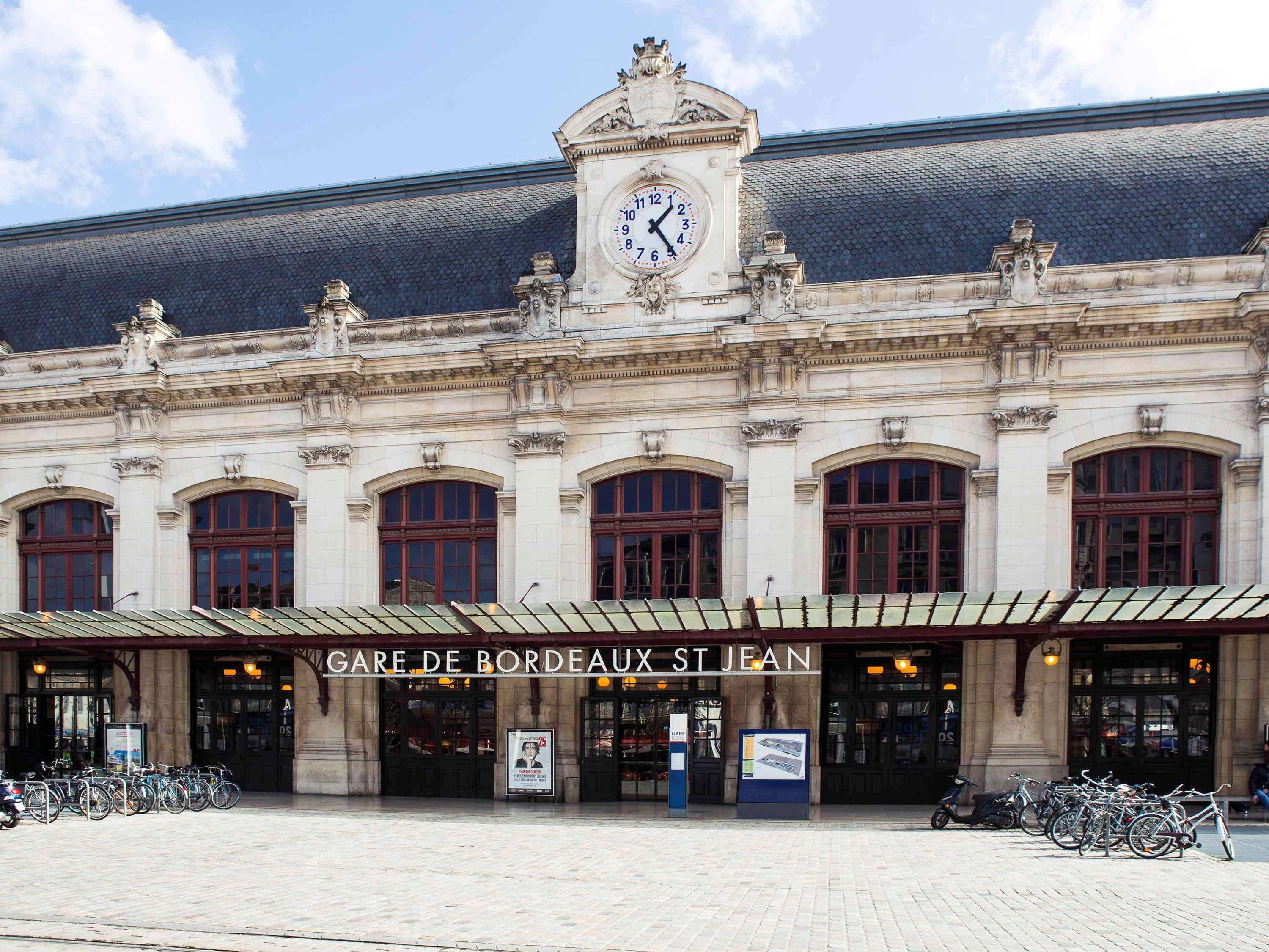 Ibis Styles Bordeaux Gare Saint-Jean Hotel Екстериор снимка
